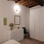 Centro Storico, Centralissimo Luxury Smeraldo Doccia Idromassaggio , Cesto Con Piccola Colazione דירה