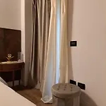 Апартаменты Centro Storico, Centralissimo Luxury Smeraldo Doccia Idromassaggio , Cesto Con Piccola Colazione *