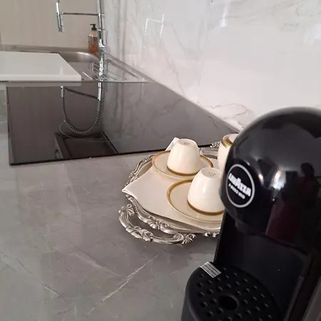 Apartman Centro Storico, Centralissimo Luxury Smeraldo Doccia Idromassaggio , Cesto Con Piccola Colazione *