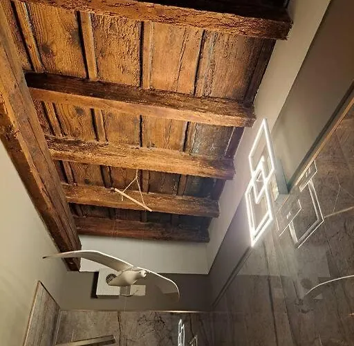 Centro Storico, Centralissimo Luxury Smeraldo Doccia Idromassaggio , Cesto Con Piccola Colazione * ラヴェンナ