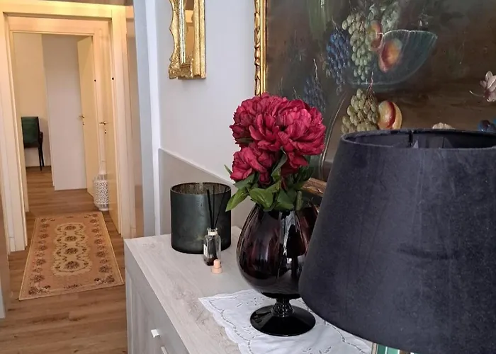 Centro Storico, Centralissimo Luxury Smeraldo Doccia Idromassaggio , Cesto Con Piccola Colazione * Ravenna